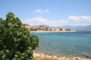 Credit © Jean-Pol GRANDMONT / Wikimédia Commons - La ville d'arrivée de cette deuxième étape Ajaccio