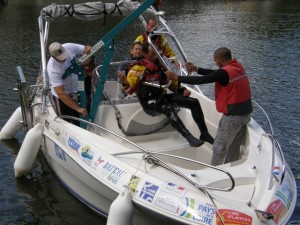 initiation au nautisme malgré leur handicap