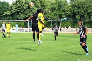 Credit Archive Mario Fournier - Richard Socrier, , rarement buteur, a su se montrer decisif dans ce derby.