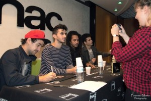 Credit Mario Fournier - Les BB Brunes en dédicade à la FNAC d'Angers