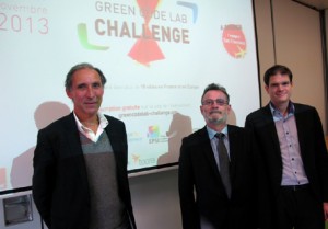 Les organisateurs du "Green code lab challenge" à Angers: Daniel Loiseau pour Angers Loire Métropole, Jacky Lepicier et Nicolas Gutowski pour l'Esaip. (Photo: Angers Loire Métropole)