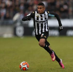 Capture -Sofiane Boufal marque ce soir son premier but avec Angers SCO