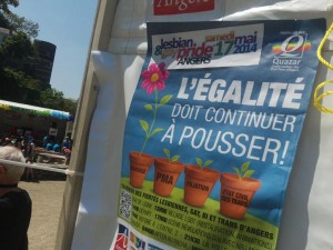 La Gay pride angevine se déroulait cet après-midi à Angers.