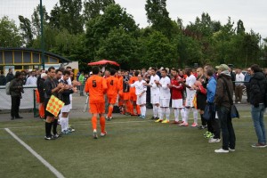 Une Haie d'honneur pour les joueurs du SCA