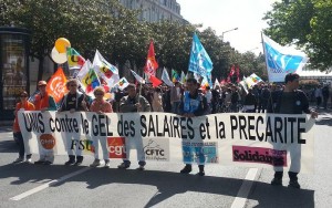 Départ du cortège de manifestants, place Leclerc