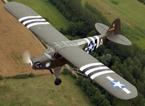 : 70 ans après avoir été laissé à Avrillé,  près d’Angers (49) par l’armée du Général Patton, un avion de type Piper  L4H est toujours en état de vol à Espace Air Passion.  